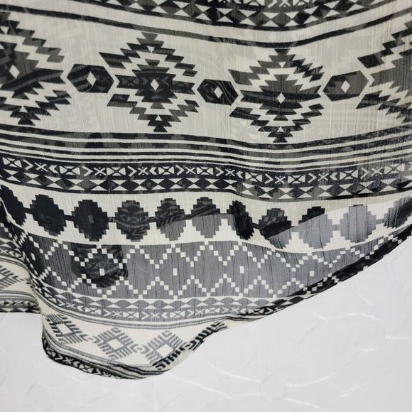 About A Girl Womens Blouse Size Medium Black Bohemian Pattern Button Down Sheer - Picture 3 of 8